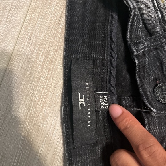 Size 30/32 - Picture 4 of 4